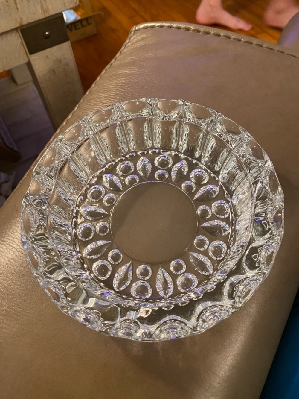 Vintage Clear Pressed Glass Decorative Ashtray - Picture 2 of 3